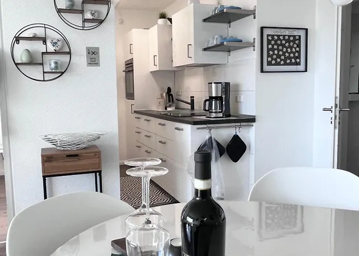 Edelstein Am Apartment Damp